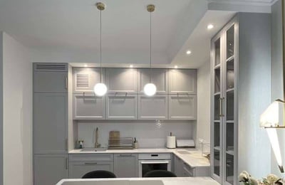 Alquiler de un elegante apartamento amueblado de 2 habitaciones, 45 m², Wola, Varsovia, Polonia